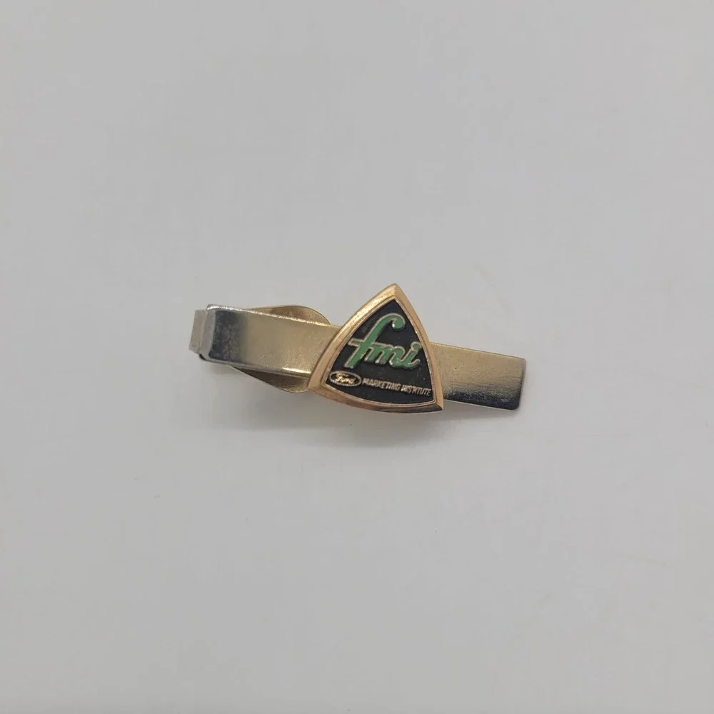 Vintage Ford Marketing Institute 10K Gold Emblem Tie Clip Automotive Memorabilia
